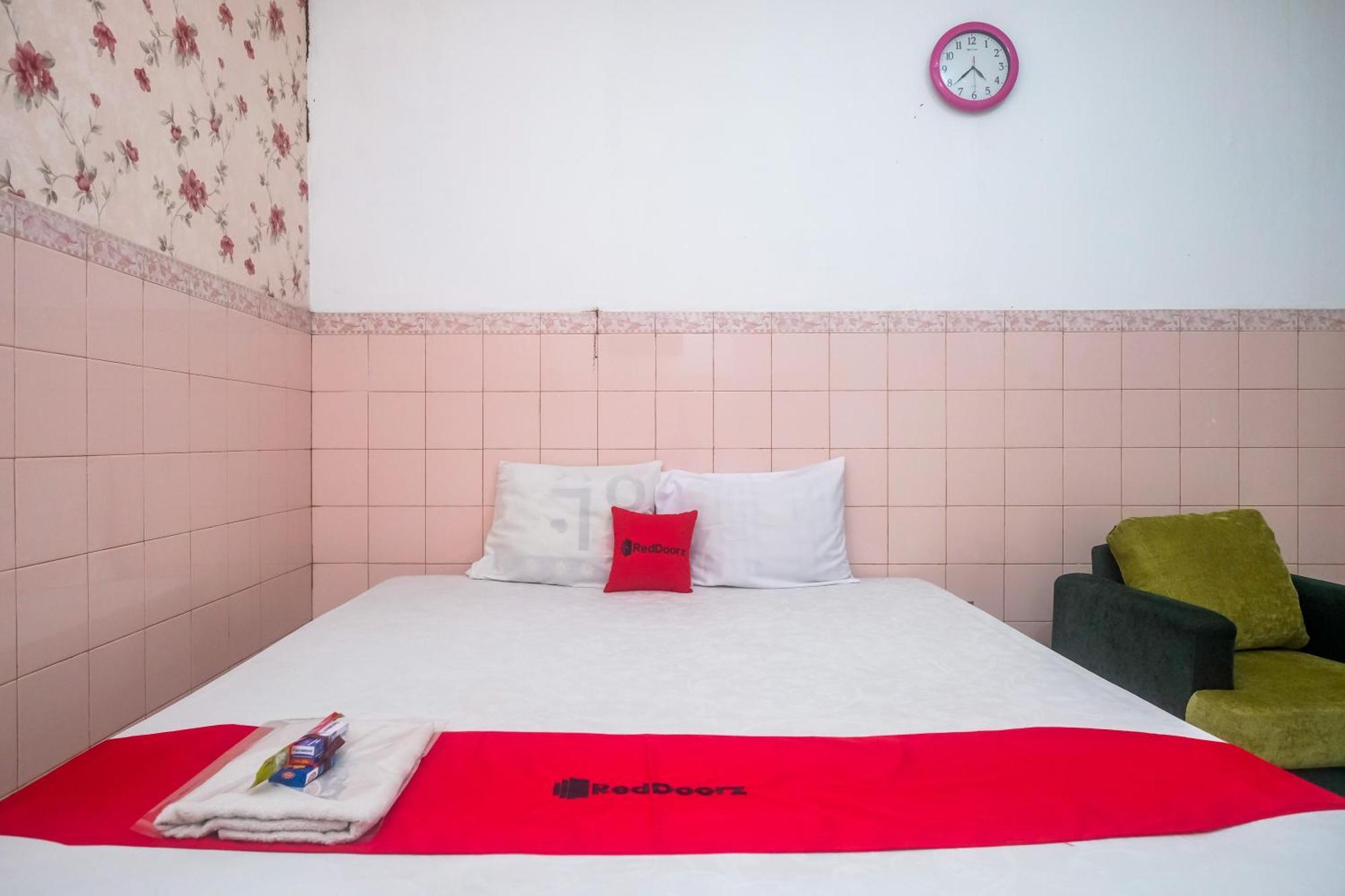 Reddoorz Syariah At Griya Raharja Klaten Exteriör bild